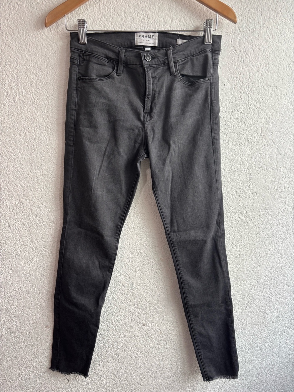Frame Denim Black High Rise Skinny Jeans Size 26